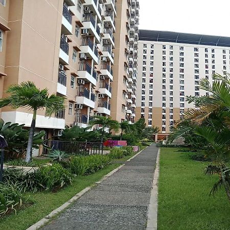 Sopian Apartemen Депок Екстериор снимка