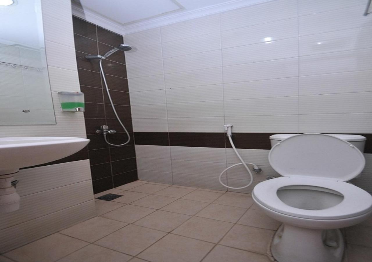Sopian Apartemen Депок Екстериор снимка